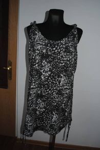 Long top/tunic size UK20 EUR48 Postage included