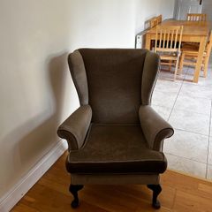 wing back armchair