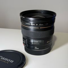 Canon EF 20mm f/2.8 USM Canon EF mount