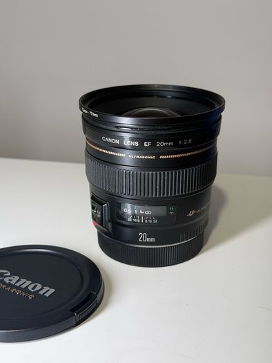 Canon EF 20mm f/2.8 USM Canon EF mount