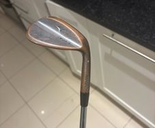 Taylor made T24 Copperhead 54 degree wedge, 6 months old