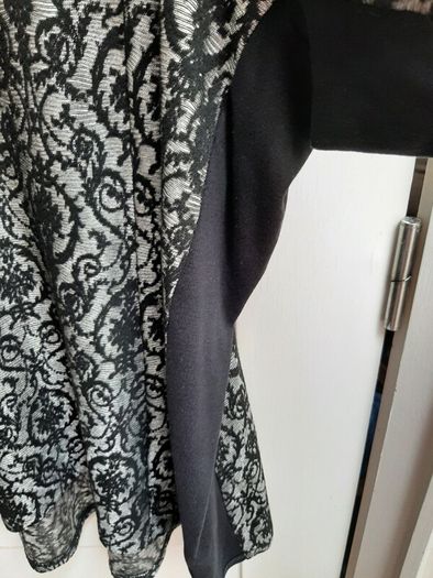 Silver & black evening top UK 30