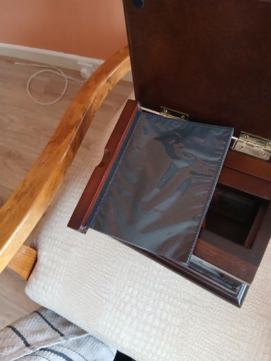 Photo box