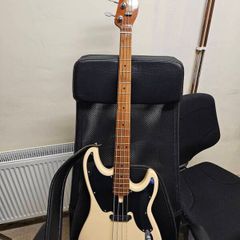 Sire Marcus Miller D5