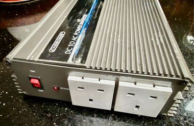 Dc To Ac Power Inverter 1000w , 12v Dc To 230v Ac