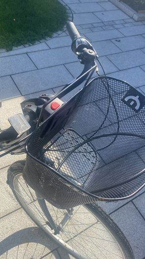 Girls bike