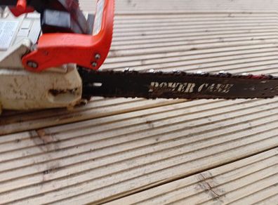 chainsaw