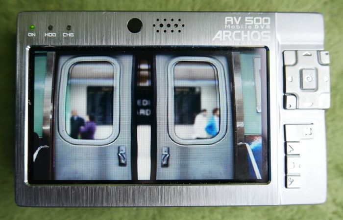Archos AV500 AV 500 30 GB Multimedia Player and DVR , works well