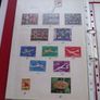 A collection of Romanian stamps on pages in binder (1893-1990s) Image 2