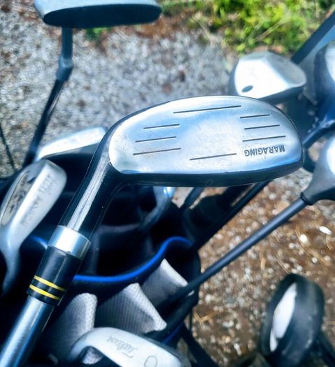 Set of golf clubs