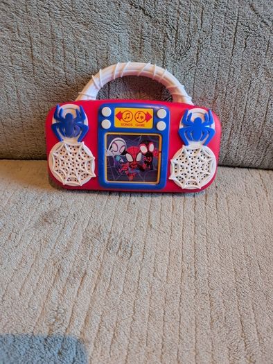 Spidey radio