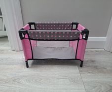 Baby doll bed