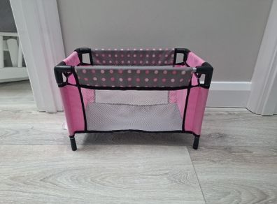 Baby doll bed