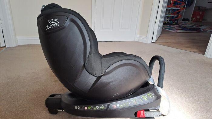 Britax Romer Dualfix car seat