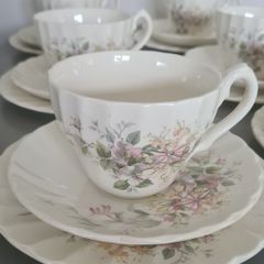 Tea Cups Saucers Side Plates Myott Meakin Straffordshire