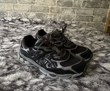 asics gel nyc