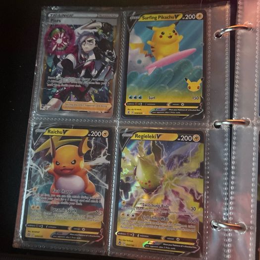 Pokemon card collection (binder included)