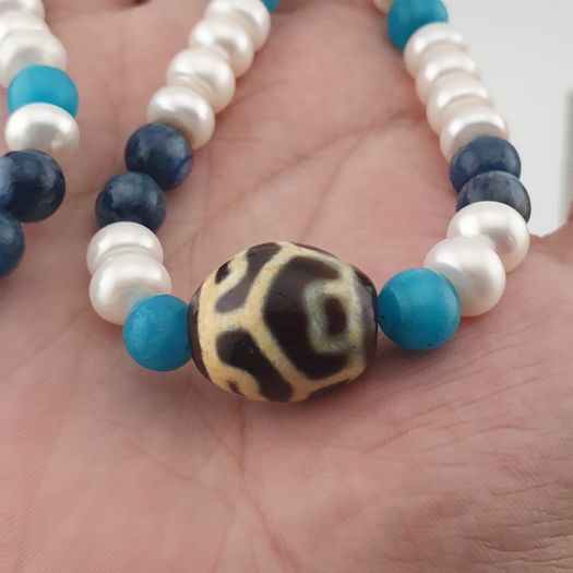 Authentic Fresh Water Pearls & Gemstone Beads With Himalayan Tibetan Dzi Pendant Necklace