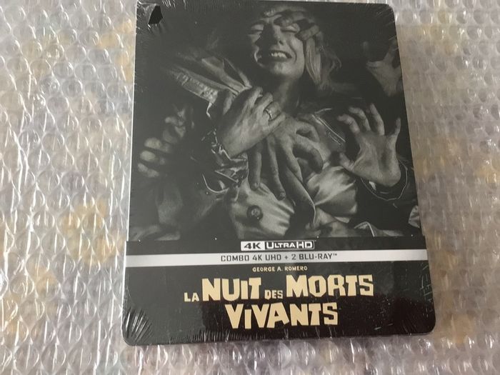 Night of the Living Dead 4K UHD  1968 Orignal Movie Steelbook Sealed  3 Disc Set  Black +White