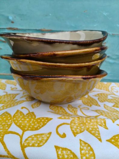 4 x Vintage Dudson Bowls