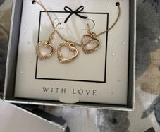 jewellery set