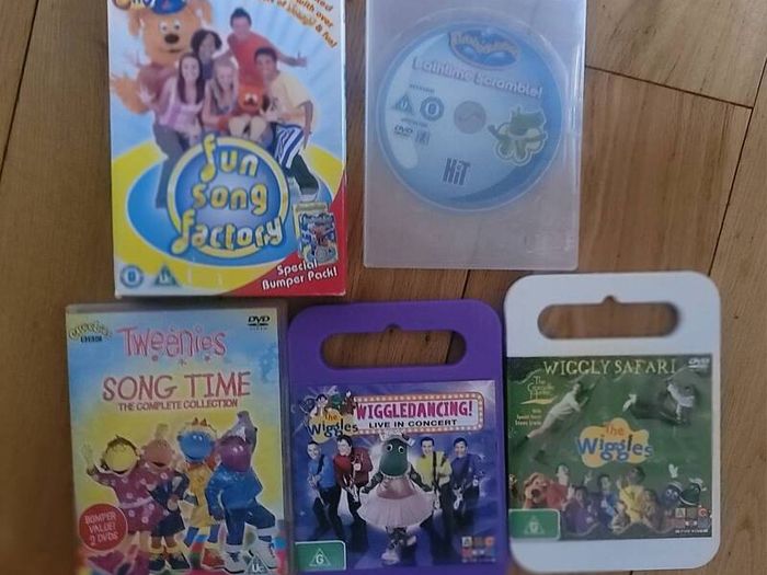 Free Kids Sing a long DVDs x5