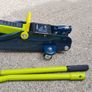 trolley jack like new.    "2 Tonne" Image 6