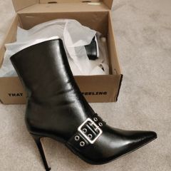 black point boot
