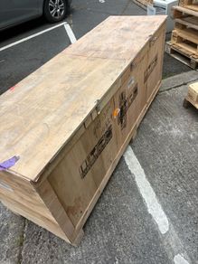 Shipping container box