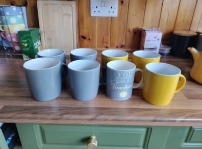 Cups