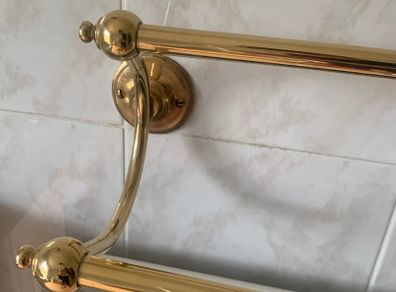 Towel rail