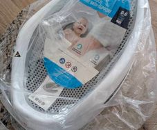 Baby bath support