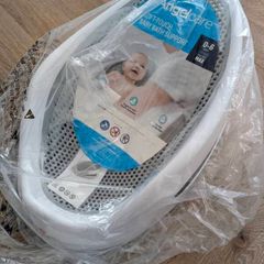 Baby bath support
