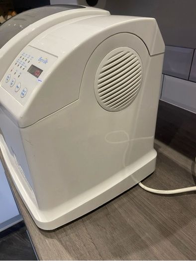 Breville BreadMaster Bread Maker Machine