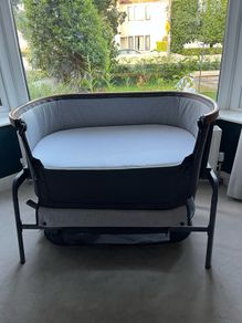 Maxi-Cosi Iora Air Bedside Crib - Beyond Graphite