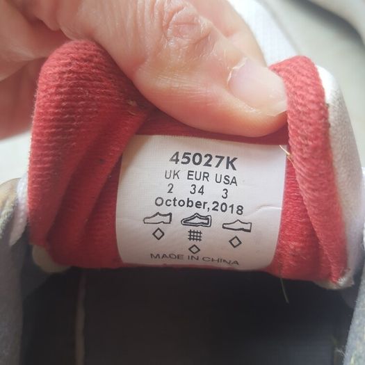 golf shoes