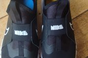 Nike flex runner 2 shoes size 5.5y