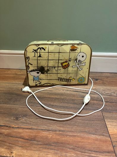 Kids Pirate Treasure Map Suitcase Lamp (Night Light)