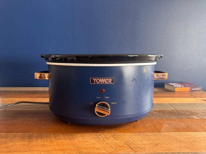 Tower slow cooker