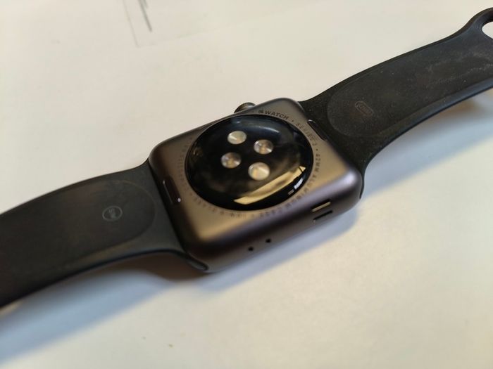 APPLE Watch Series 3 GPS - 42MM Black Aluminum Case