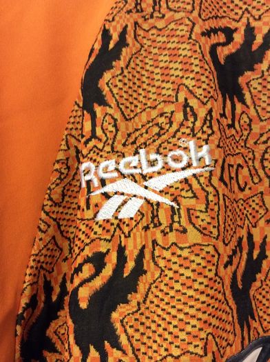 Liverpool Jersey. Official Reebok Youths / Mens Small Goalkeepers Jersey. Season 1996/1997. True Vintage. From The Time. Not A Modern Remake.