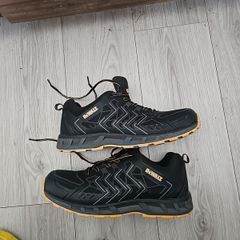 Dewalt safety footwear - used ones- perfect condition