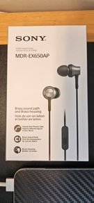 Sony MDR-EX650AP earphones New