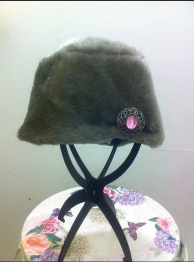 Womens hat