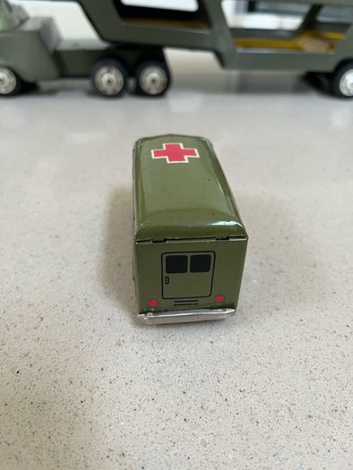 Tin Toy Nomura Army Combat Carrier