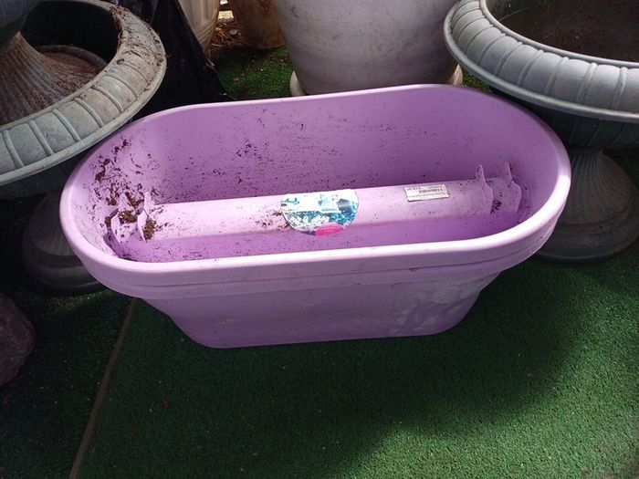 6 Flower pots