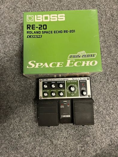 Boss RE 20 space echo