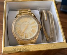 Michael Kors MK3568 Kacie Watch and Bracelet Set