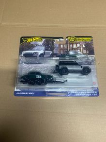 Jaguar Mk1 & Land Rover Defender Hot Wheels