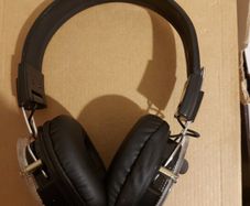 7 Various sets of Headphones, 3 music stage, C6 100, Groov-e, GX Trust, Logitek, Simolio, TDK